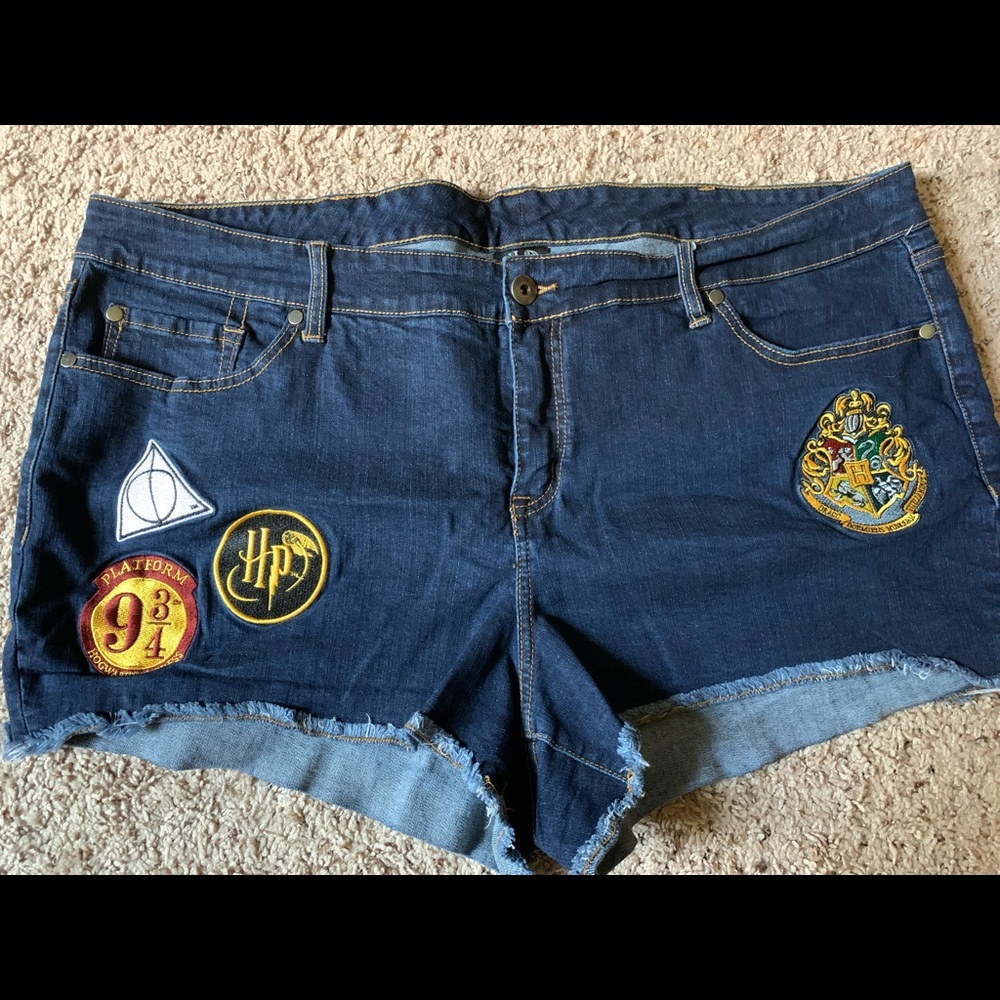 Harry Potter embellished jean shorts